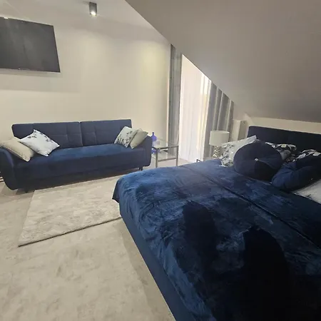 Villa Sunrise Sala Bankietowa I *