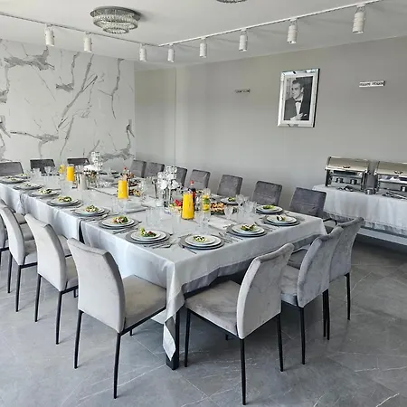 Sunrise Sala Bankietowa I Villa Wola Mokrzeska
