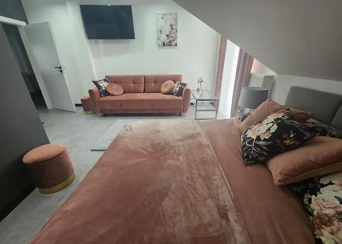 Villa Sunrise Sala Bankietowa I